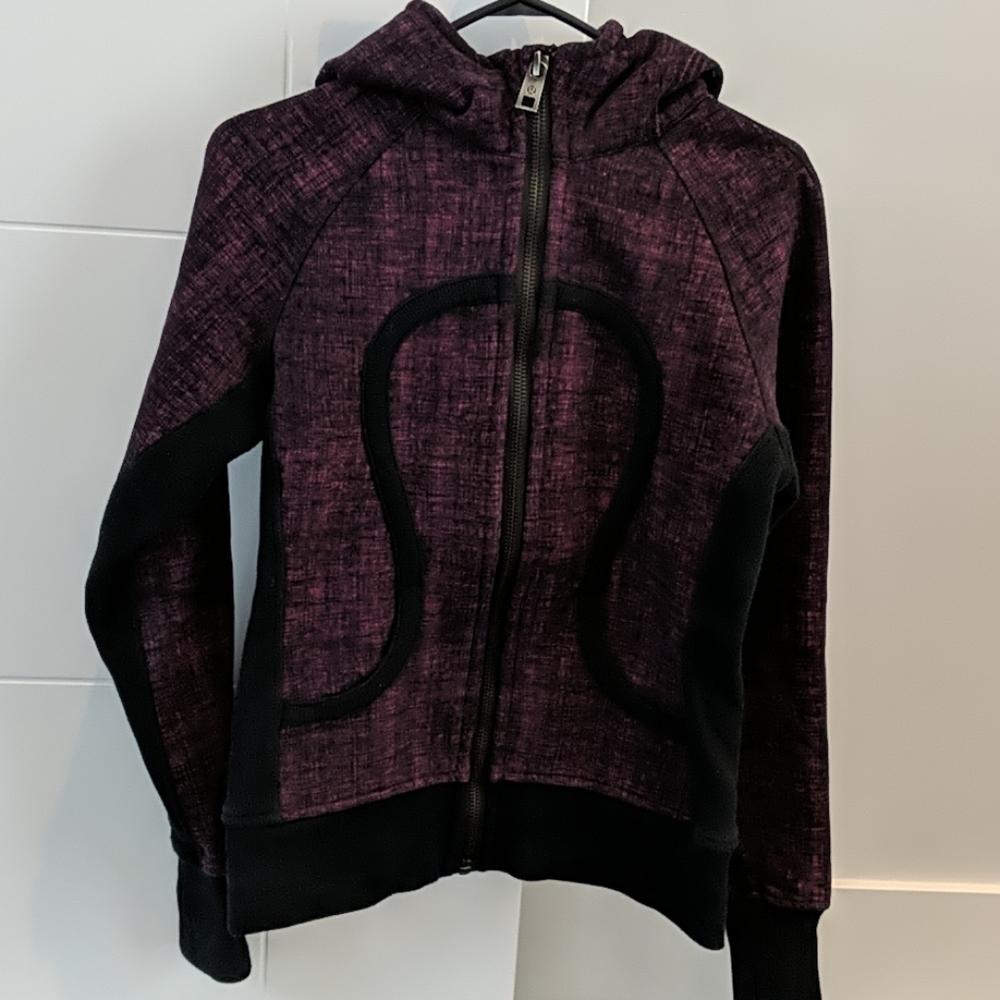 Like new lululemon hoody.